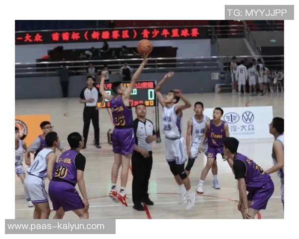 增城篮球热潮席卷全城青少年积极参与提升竞技水平与团体精神